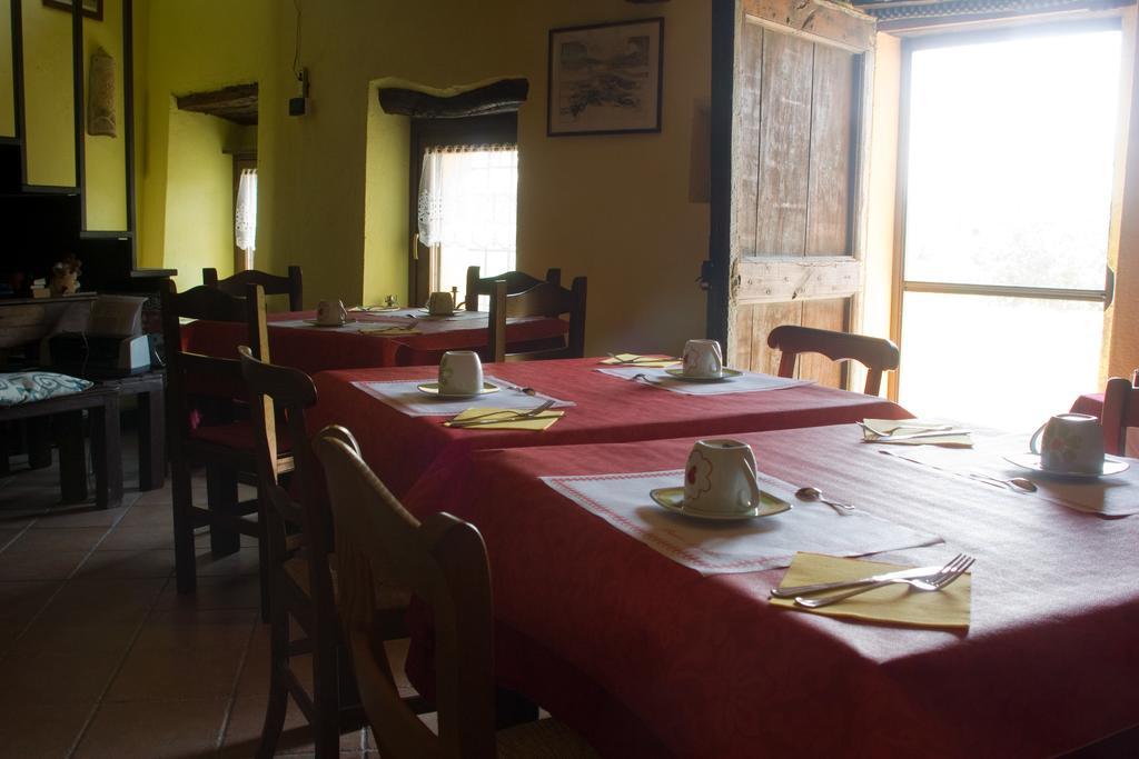 Arco Dei Nobili Bed & Breakfast Monforte D'Alba Ngoại thất bức ảnh
